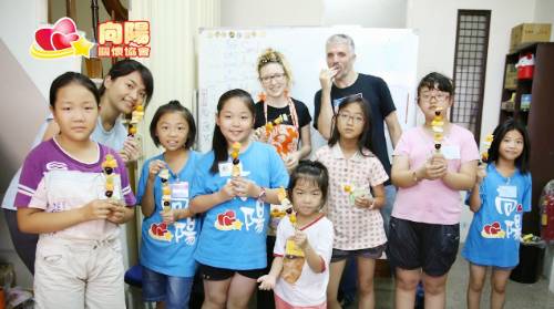 互動美語102.5.25夏日水果宴
